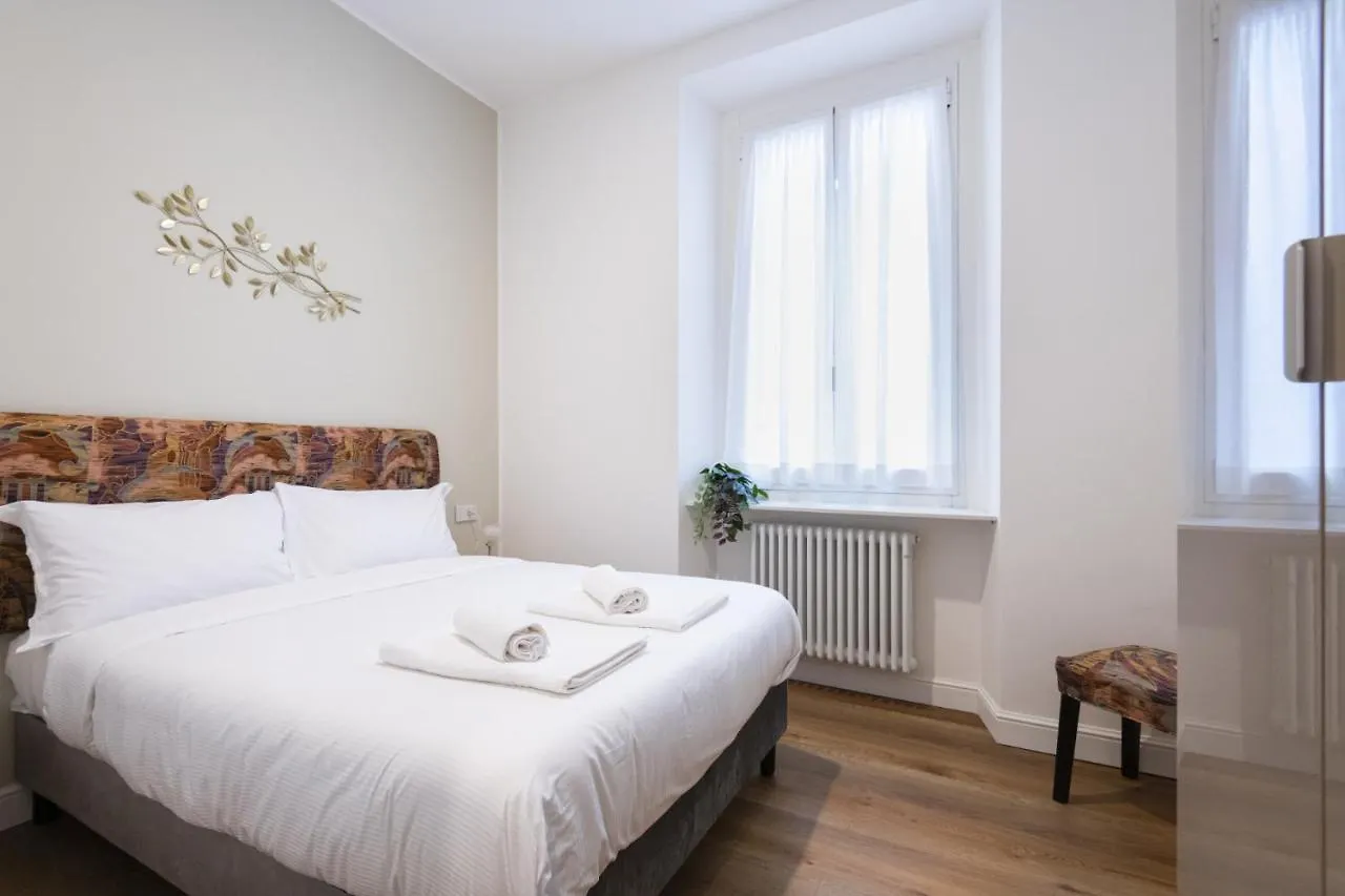 Easylife - Confortevola Dimora In Porta Venezia ميلان 0*,