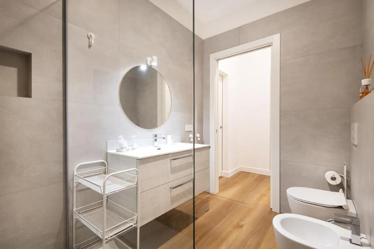 Easylife - Confortevola Dimora In Porta Venezia ميلان شقة